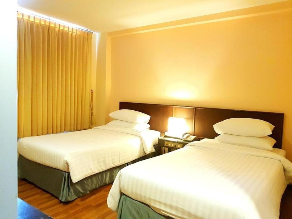 Dusit Hotel Sakon Nakhon Exterior foto